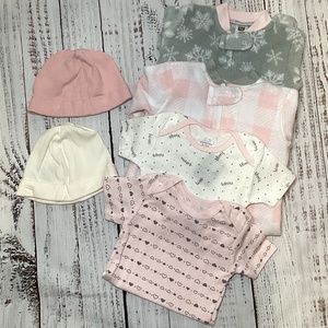 HB Brand 6pc Sleeper Set EUC 3-6 mos.